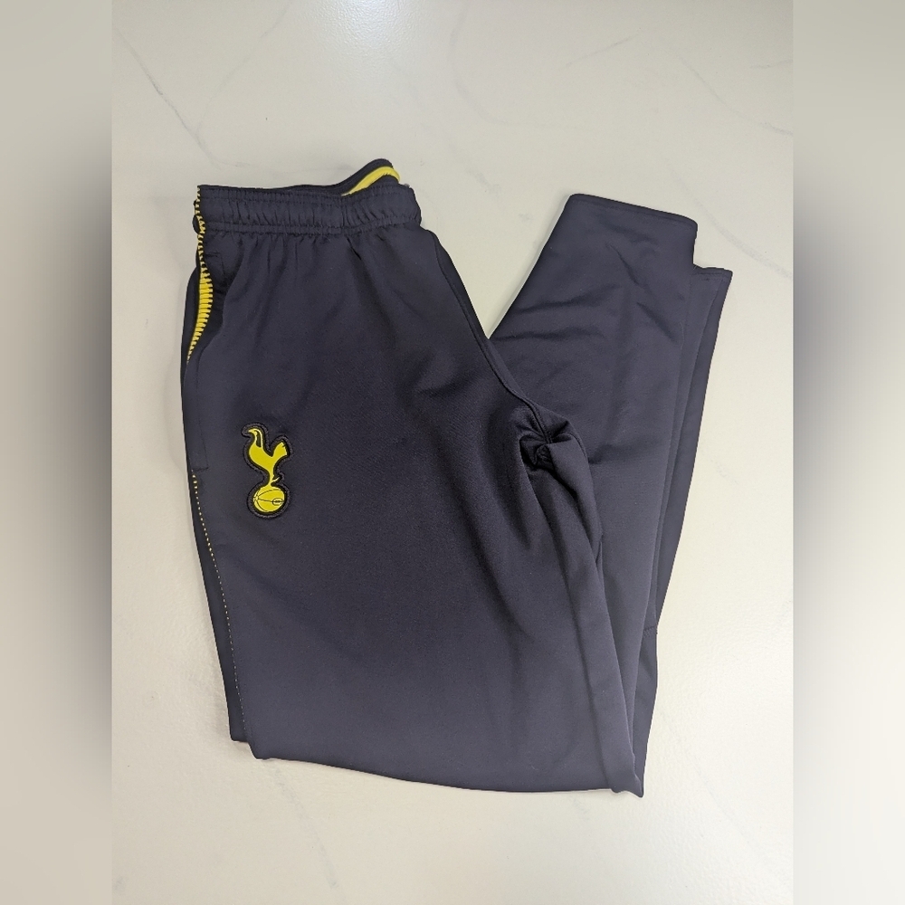 TOTTENHAM HOTSPURS 2017/2018 FOOTBALL TRAINING PANTS JERSEY NIKE SIZE M ADULT